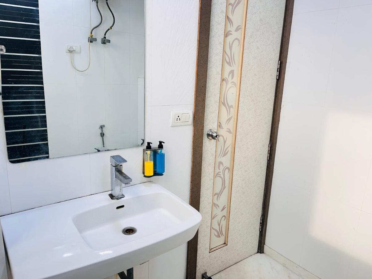 Hotel Park Pride Pitampura New Delhi, Couple Friendly Екстер'єр фото
